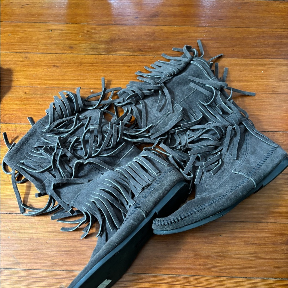 Minnetonka Gray Fringe Ankle Boots